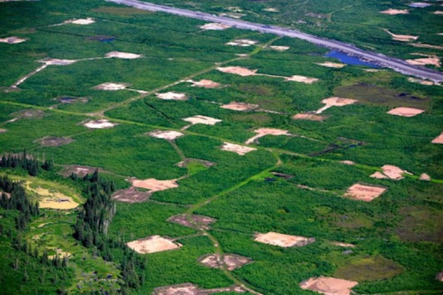 Aerial view of the Lubicon Cree land Source: Jiri Rezac/Greenpeace