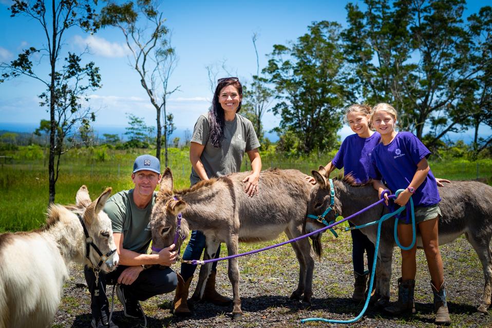 Ho'ōla Farms - Emily & Family